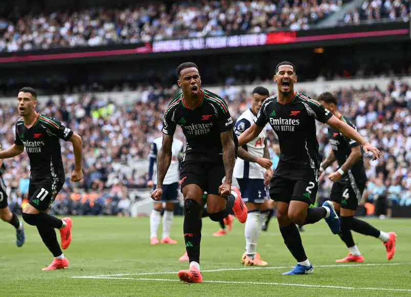 Tottenham 0-1 Arsenal: Tandukan Gabriel Membolehkan Gunners Menang di Padang Spurs Sekali Lagi